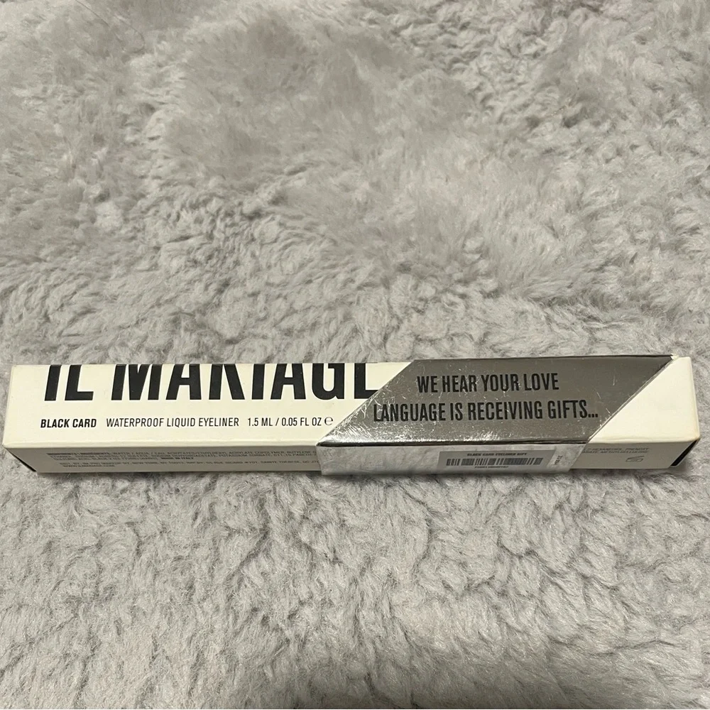 IL MAKIAGE liquid eyeliner